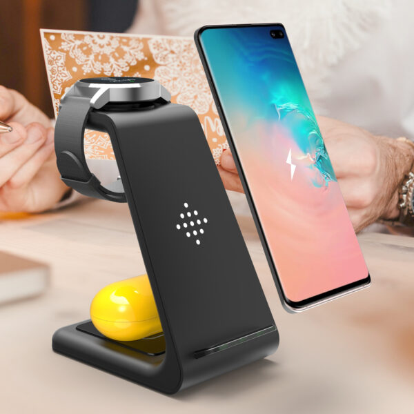 3 In 1 Fast Charging Station Wireless Charger Stand - Image 5
